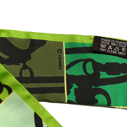 Hermes Silk Soie en Desordre Twilly Vert Fluo Kaki Ciel 3 of 4