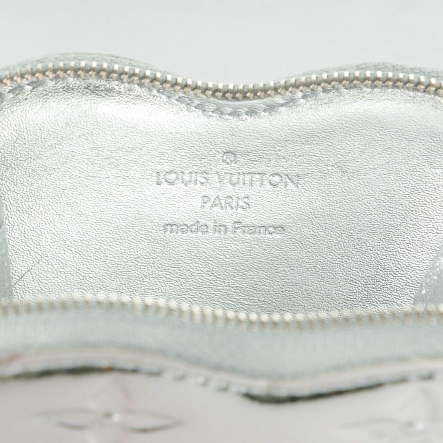 Louis Vuitton Monogram Miroir Heart Coin Purse Silver 6 of 7