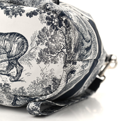 Christian Dior Technical Fabric Embroidered Toile De Jouy Sauvage DiorTravel Pouch Blue 8 of 8