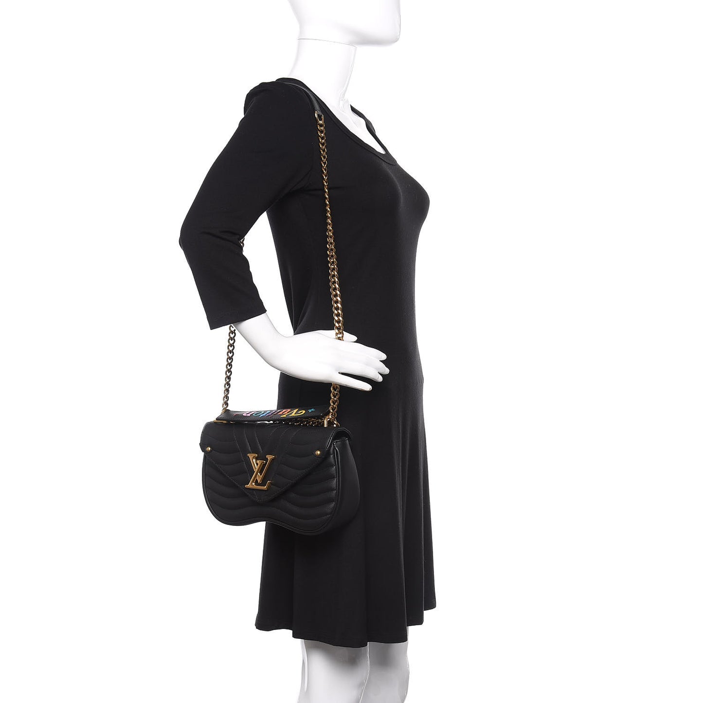 Calfskin New Wave Chain MM Black