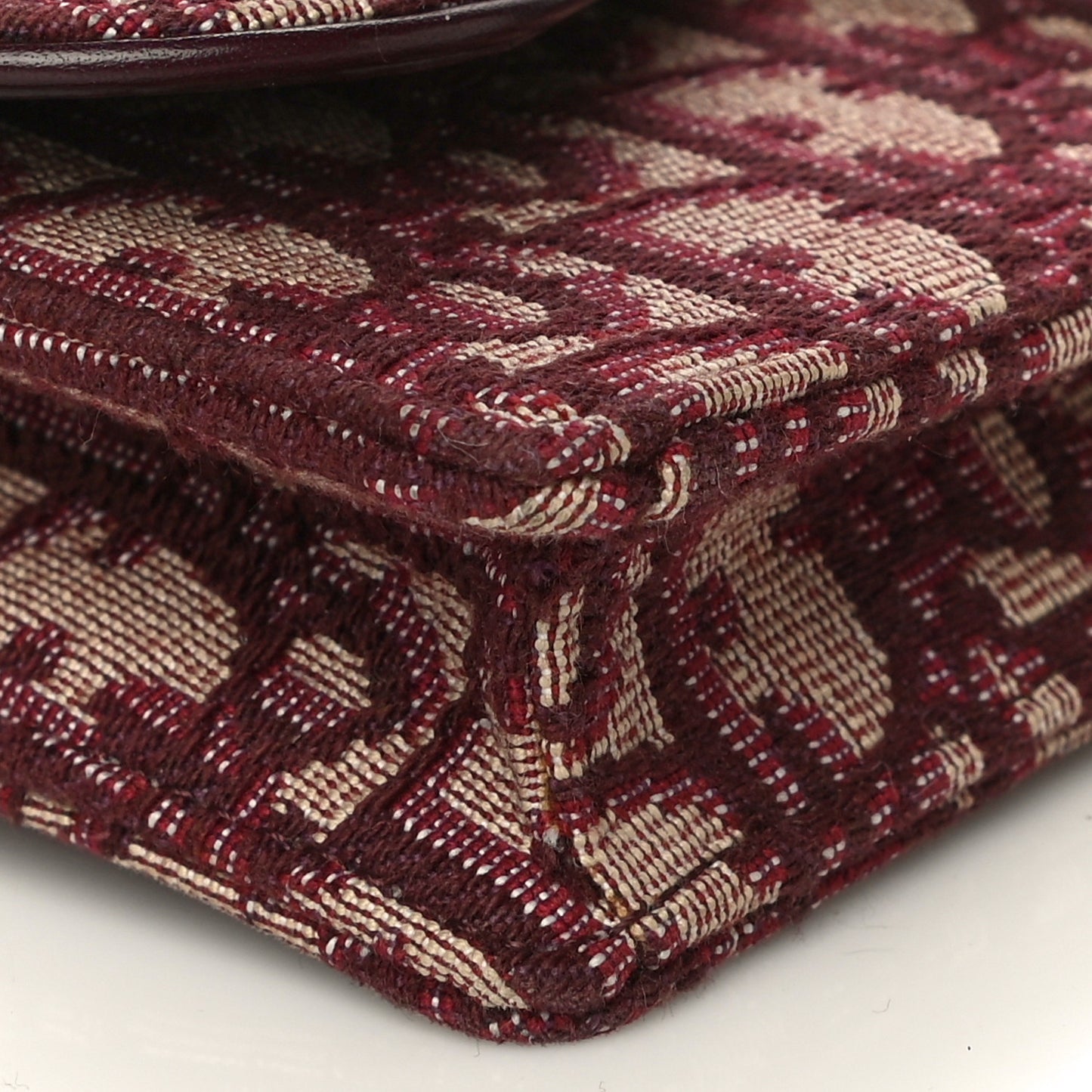 Oblique Saddle Belt Bag Bordeaux