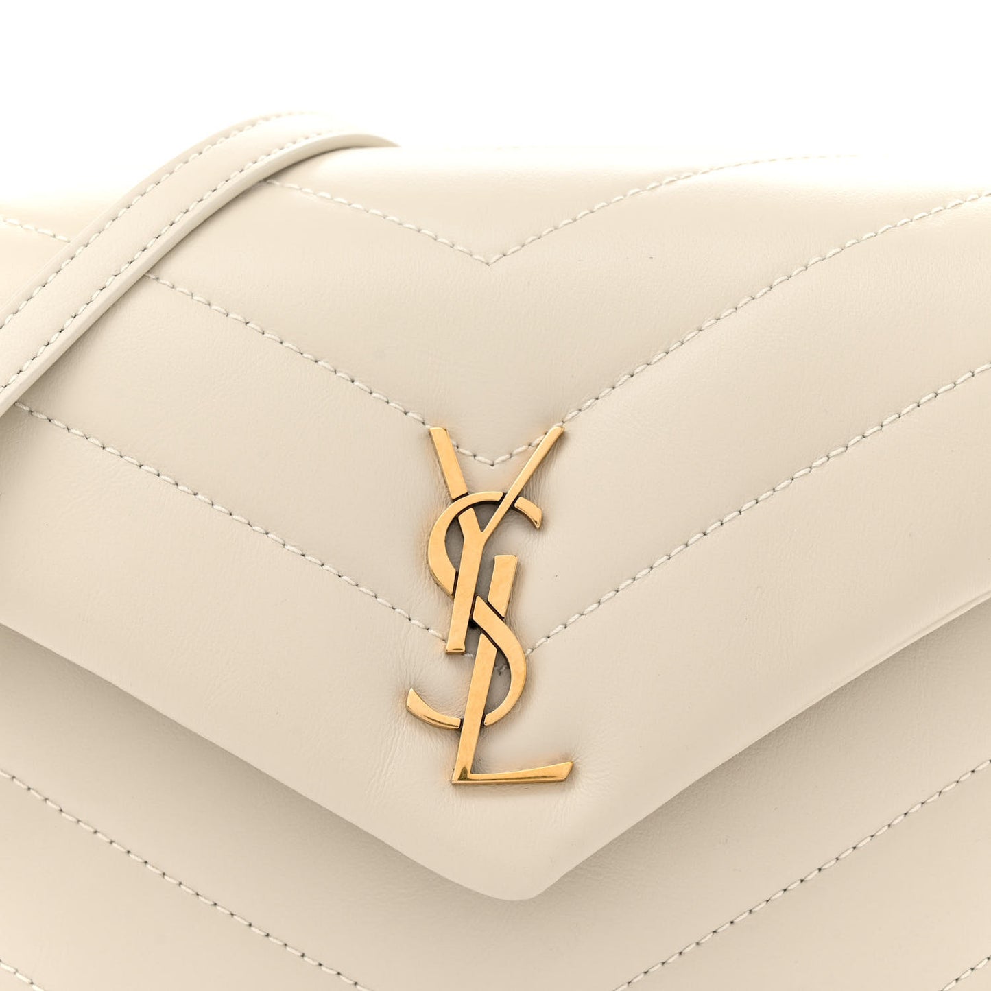 Calfskin Y Quilted Monogram Toy Loulou Crossbody Bag Blanc Vintage