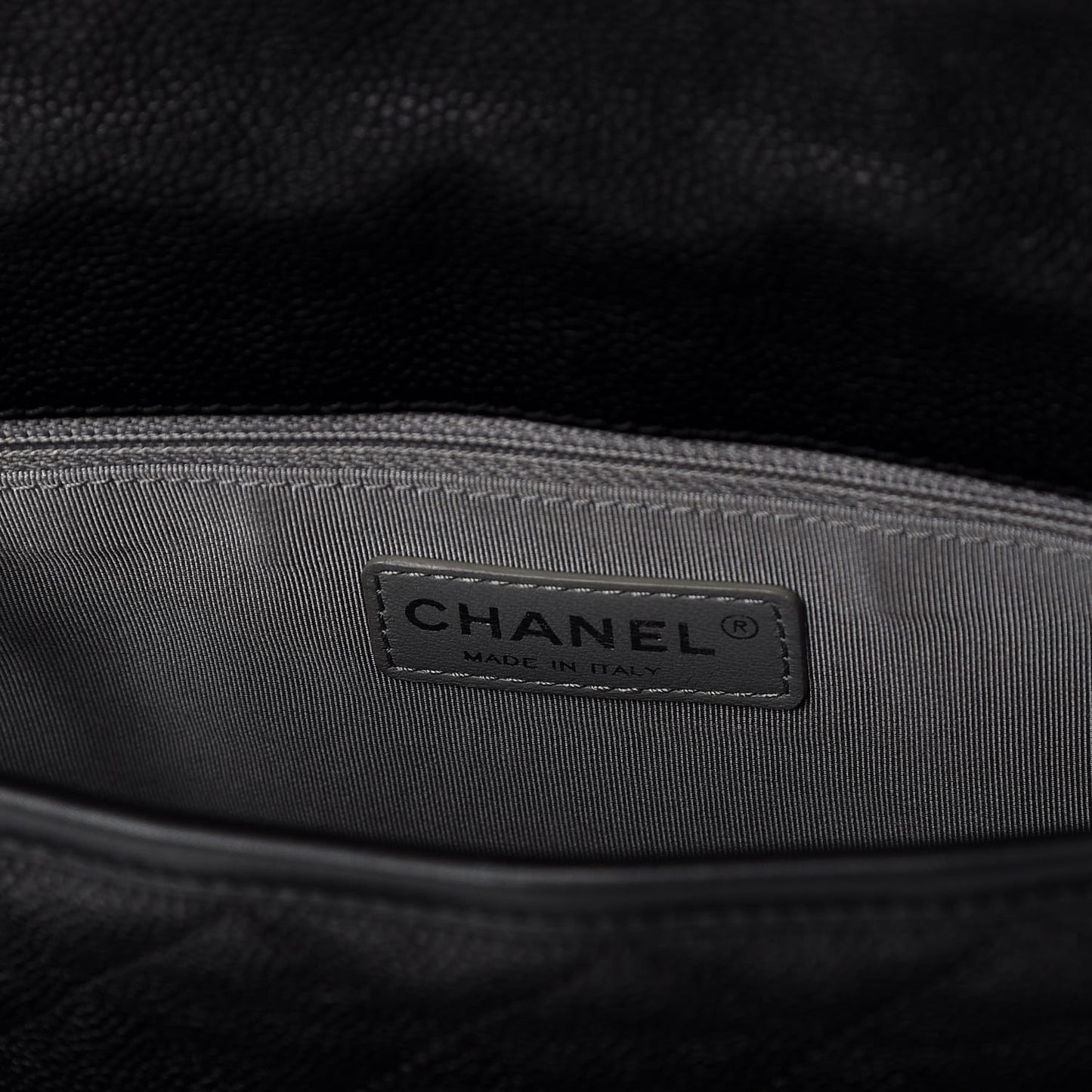 Caviar Quilted Medium French Riviera Flap Black