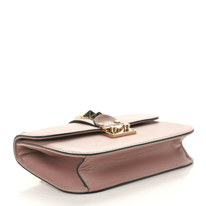 Valentino Garavani VALENTINO GARAVANI Vitello Small Glam Lock Rockstud Flap Poudre 4 of 9