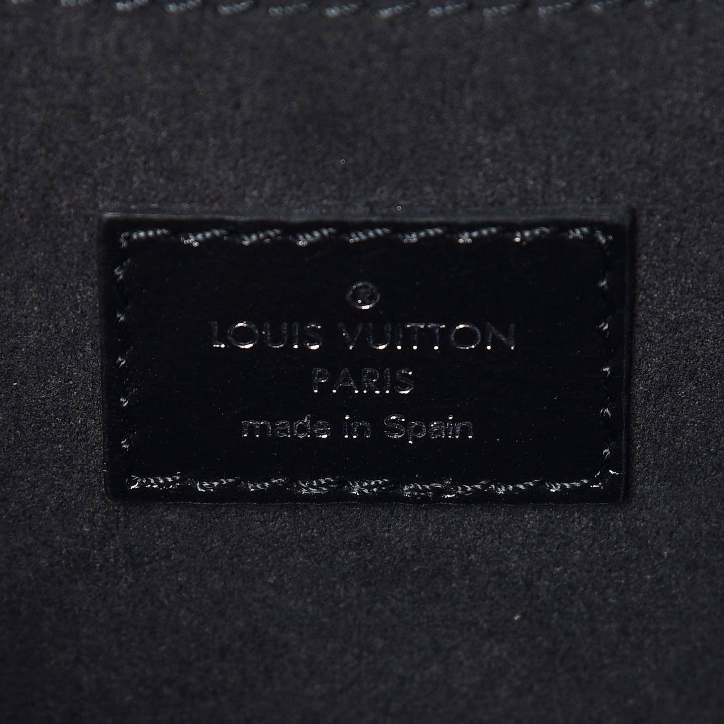 Reverse Monogram Giant Dauphine MM
