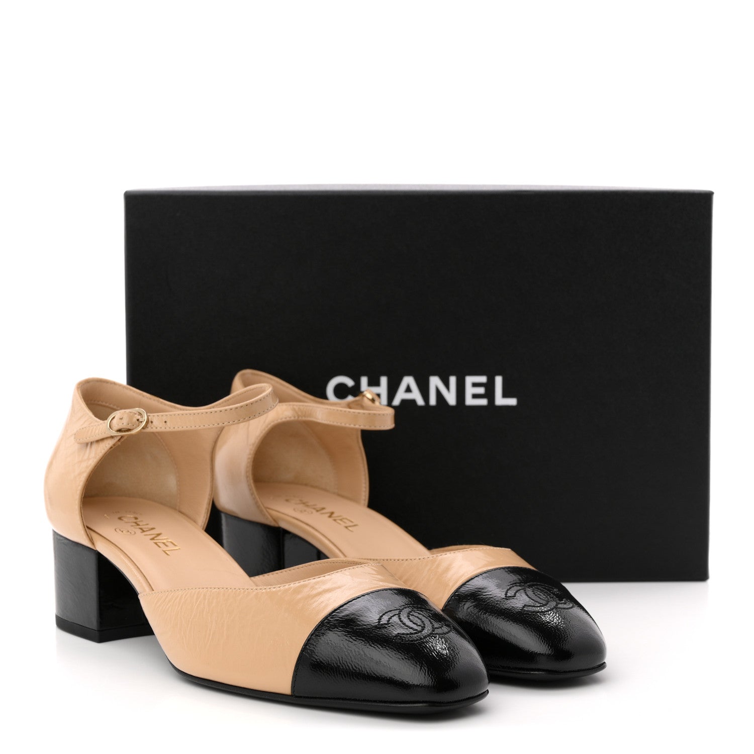 Chanel Shiny Lambskin CC Cap Toe Mary Janes Pumps 41 Beige Black