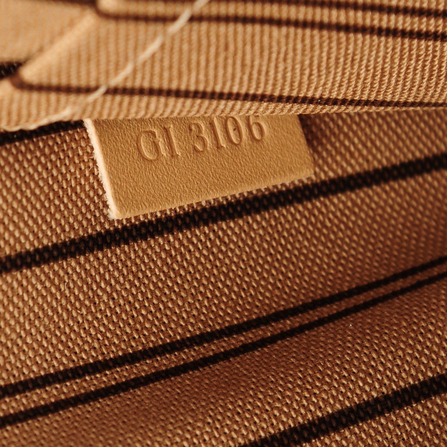 Louis Vuitton Monogram Neverfull MM GM Pochette 7 of 7