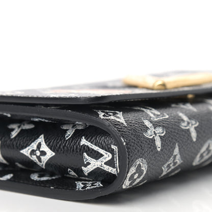 Louis Vuitton Catogram Twist Chain Wallet Black 8 of 9