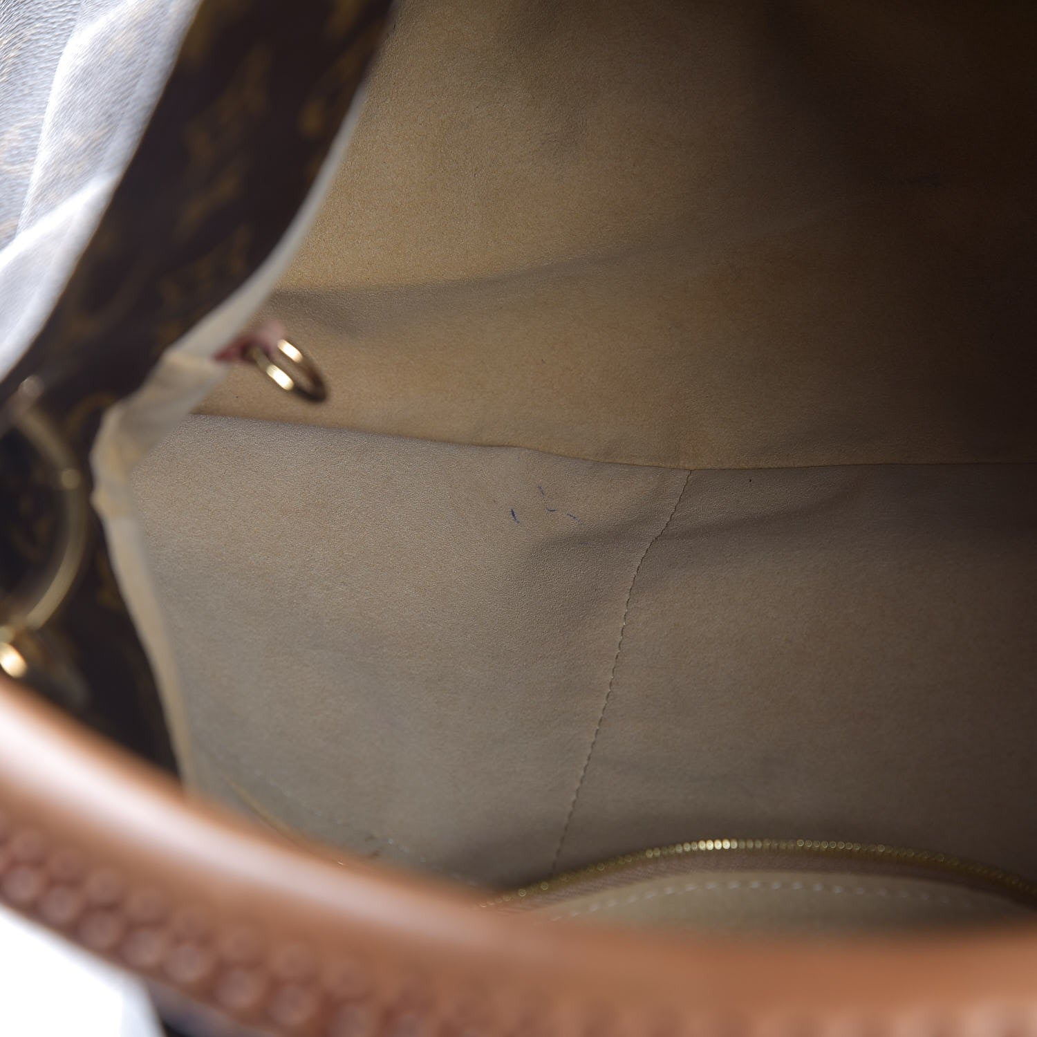 Louis Vuitton Monogram Artsy MM 9 of 10
