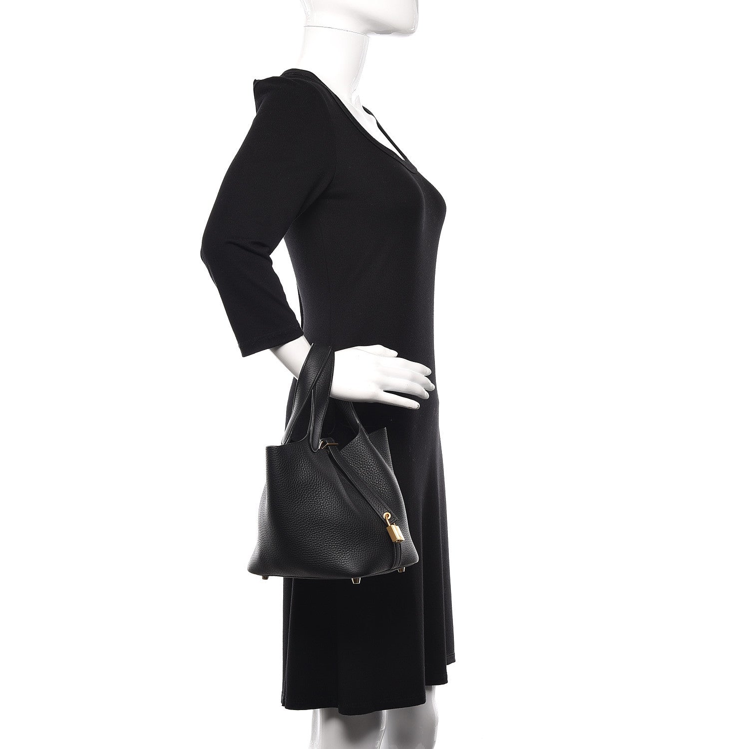 Hermes Taurillon Clemence Picotin Lock 18 PM Black 1 of 10