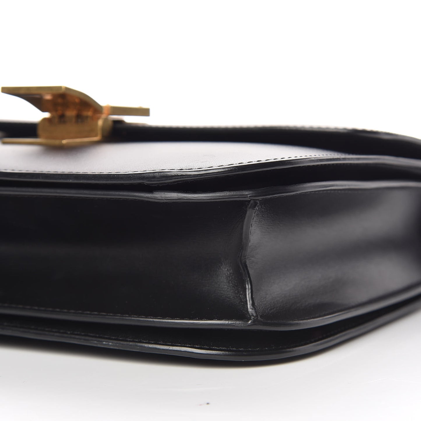 Box Calfskin Medium Classic Box Flap Bag Black