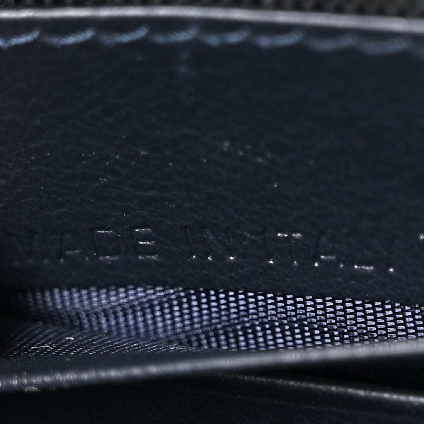 Oblique 30 Montaigne Top Handle Box Bag Blue