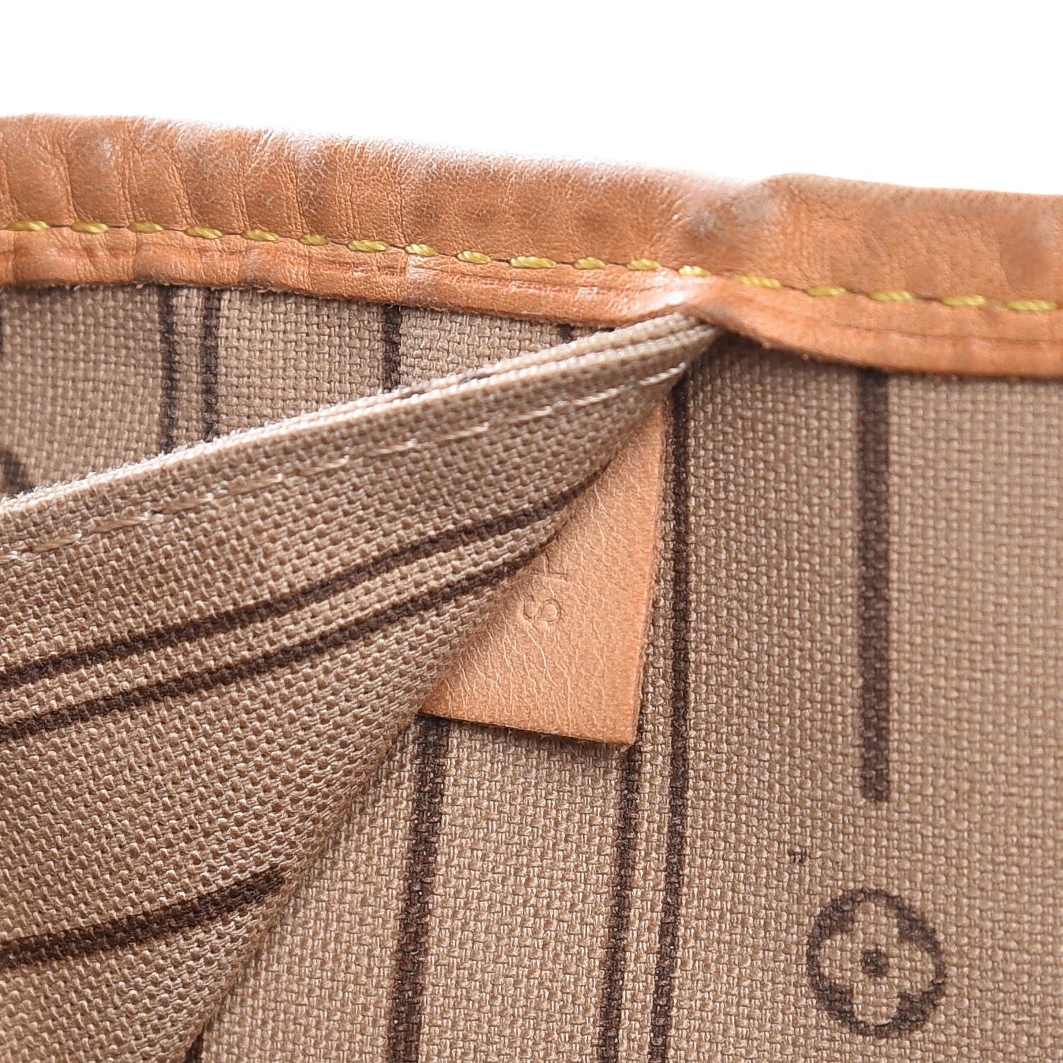 Louis Vuitton Monogram Neverfull MM 7 of 19