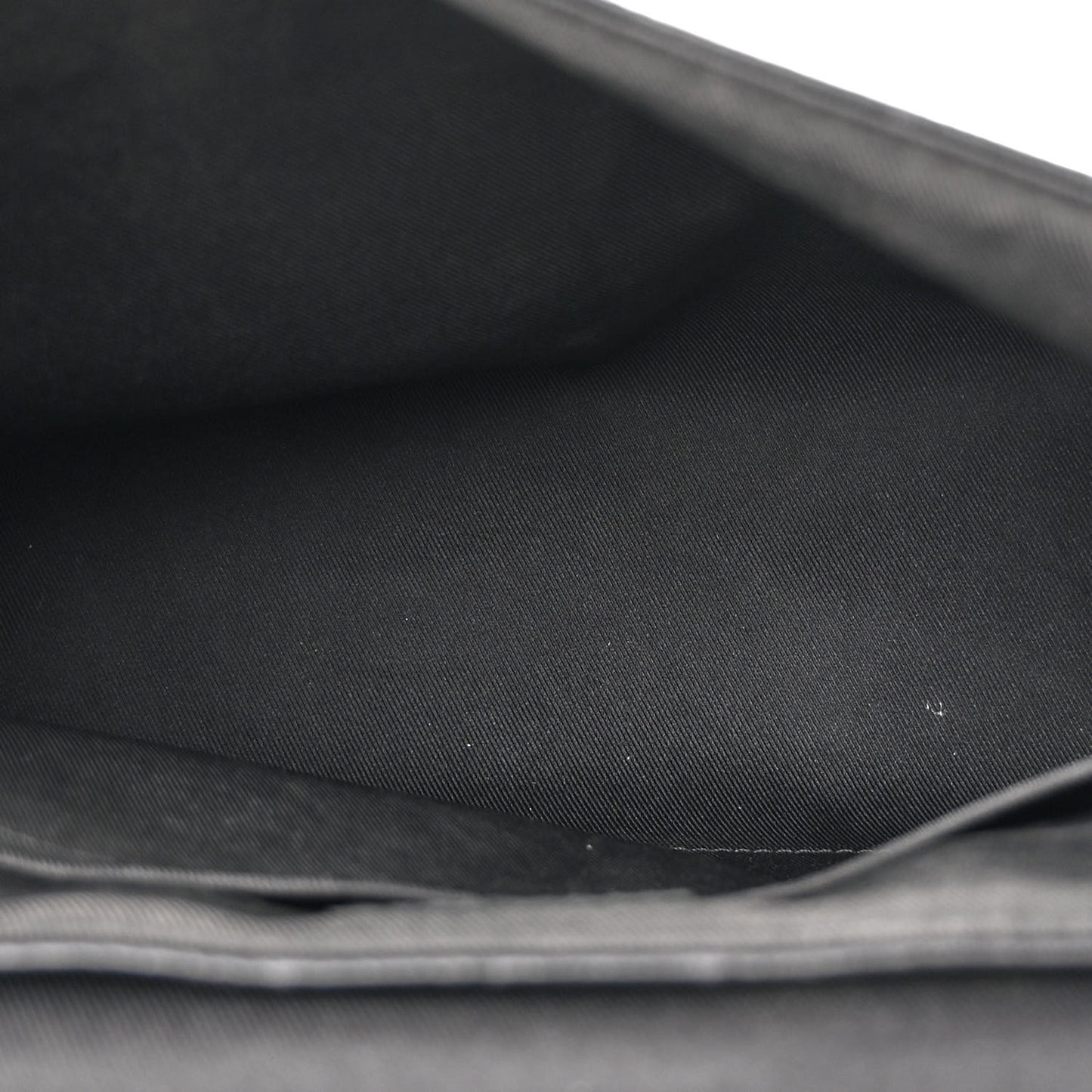 Monogram Eclipse Saumur Messenger NV Black