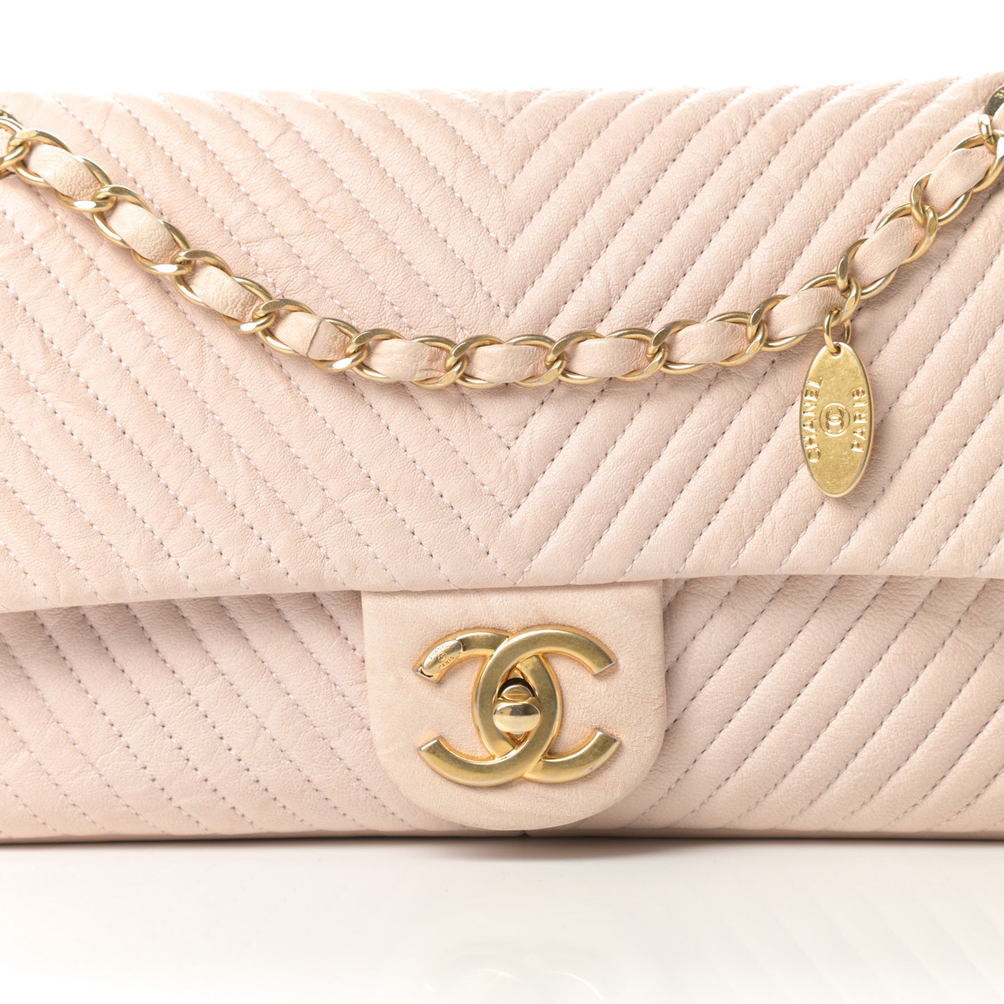 Wrinkled Lambskin Chevron Quilted Medium Flap Beige