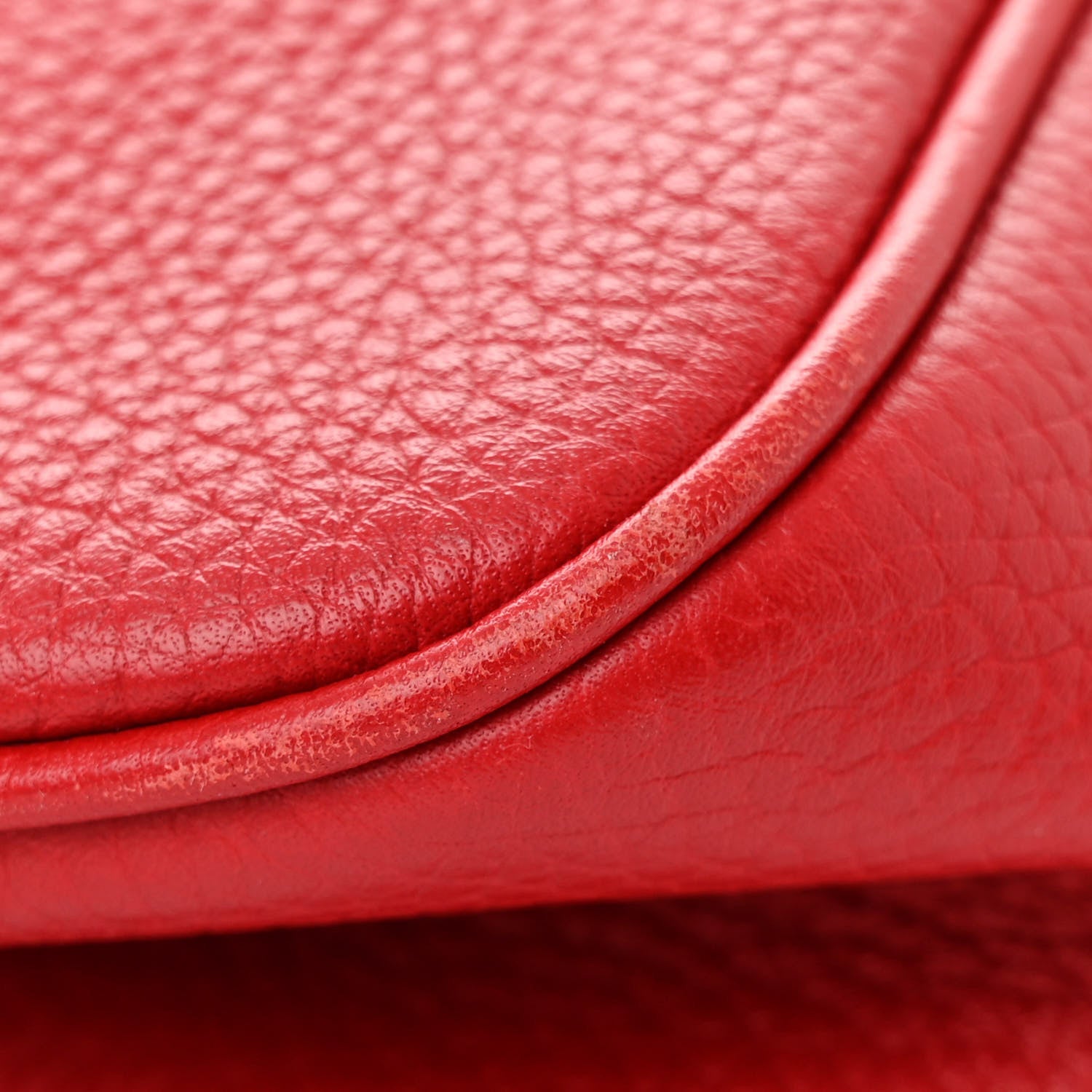 Gucci Pebbled Calfskin Small Soho Disco Bag Vibrant Red 11 of 12