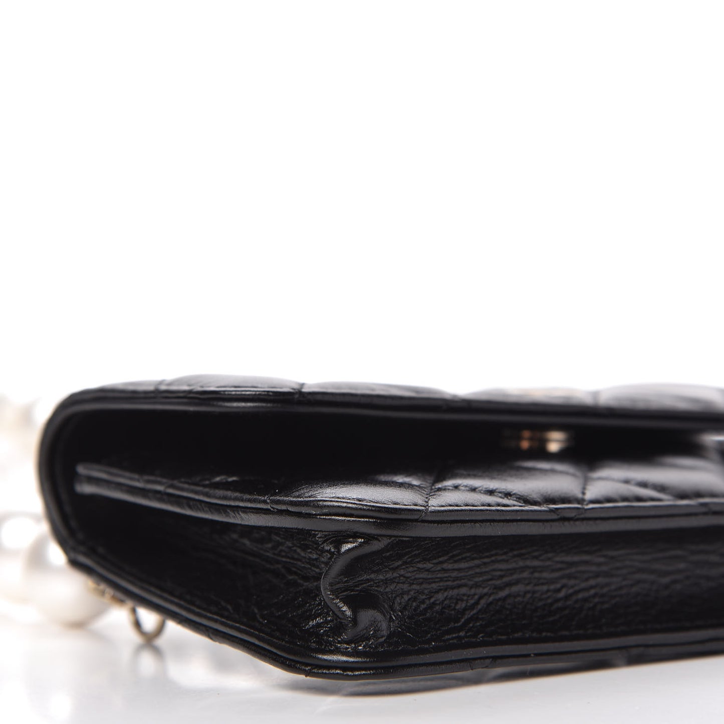 Calfskin Quilted Maxi Pearls Clutch With Chain Black