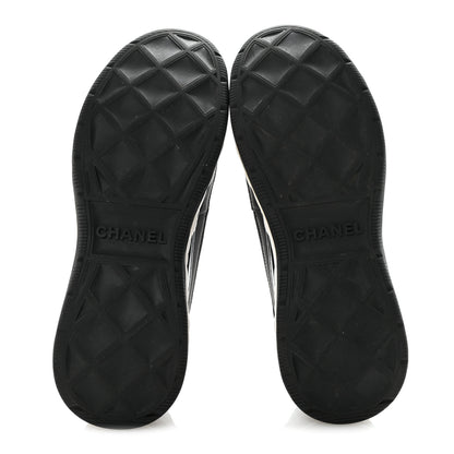 Chanel Velvet Calfskin Mixed Fibers Mens CC Sneakers 41 Black 11 of 18