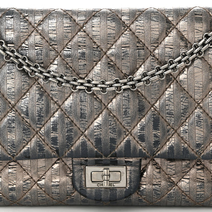 Chanel Metallic Calfskin Striped 2.55 Reissue 226 Flap Dark Silver 8 of 11