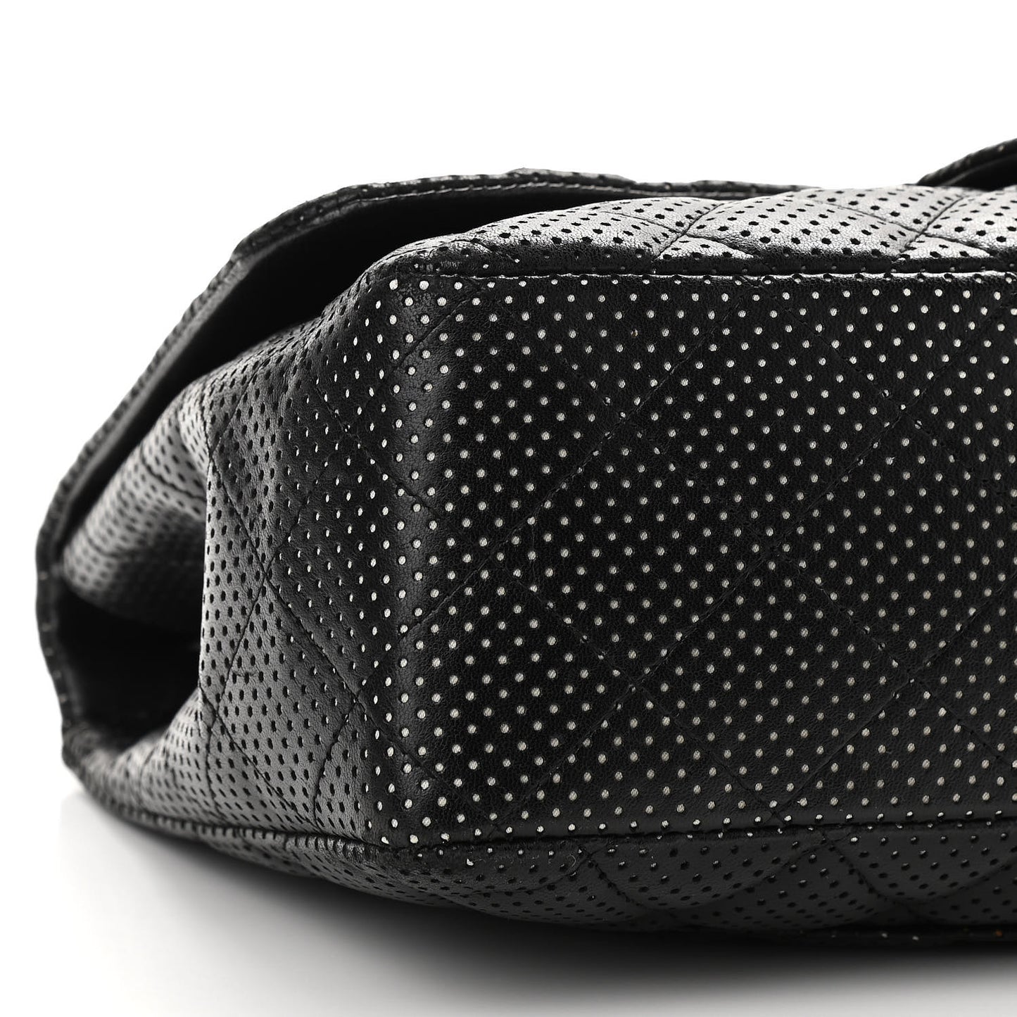 Lambskin Perforated Jumbo Single Flap Black