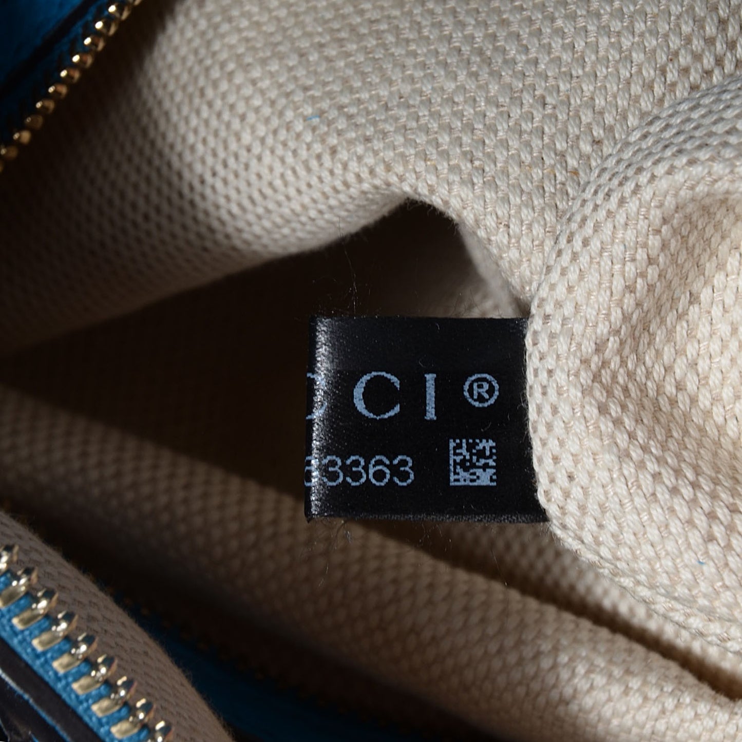Calfskin Medium Soho Boston Riviera Blue