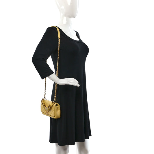 Shiny Lambskin Small Chain Is More Flap Yellow