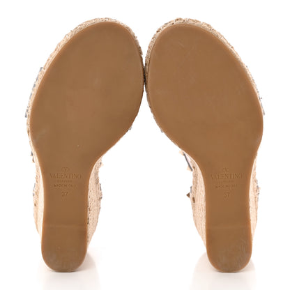 Valentino Garavani Grained Calfskin Rockstud Ankle Strap Espadrille 15/105mm Wedge Sandals 37 Pastel Grey Natural 5 of 15
