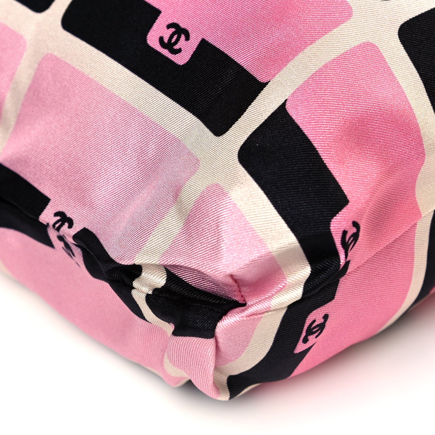 Caviar Fabric Quilted Foldable Tote With Chain Pink Multicolor
