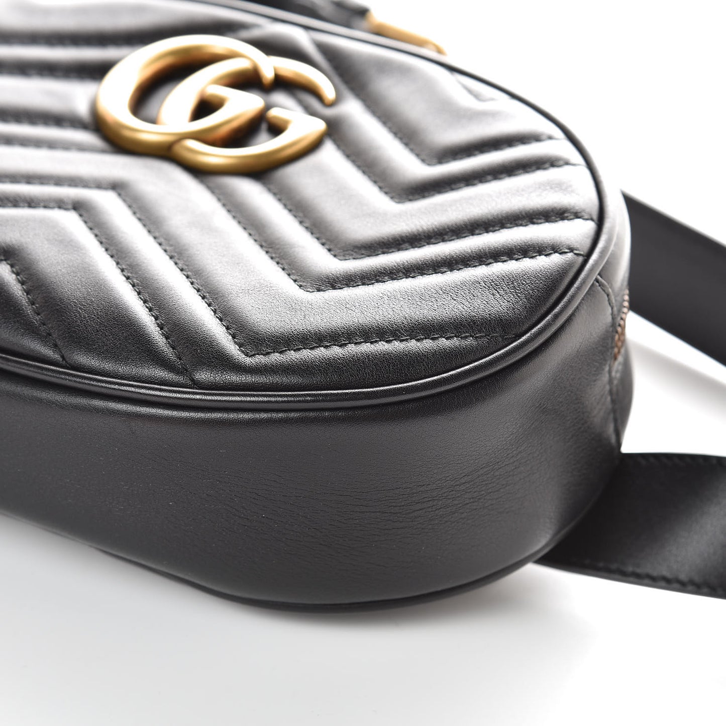 Calfskin Matelasse GG Marmont Belt Bag 105 42 Black