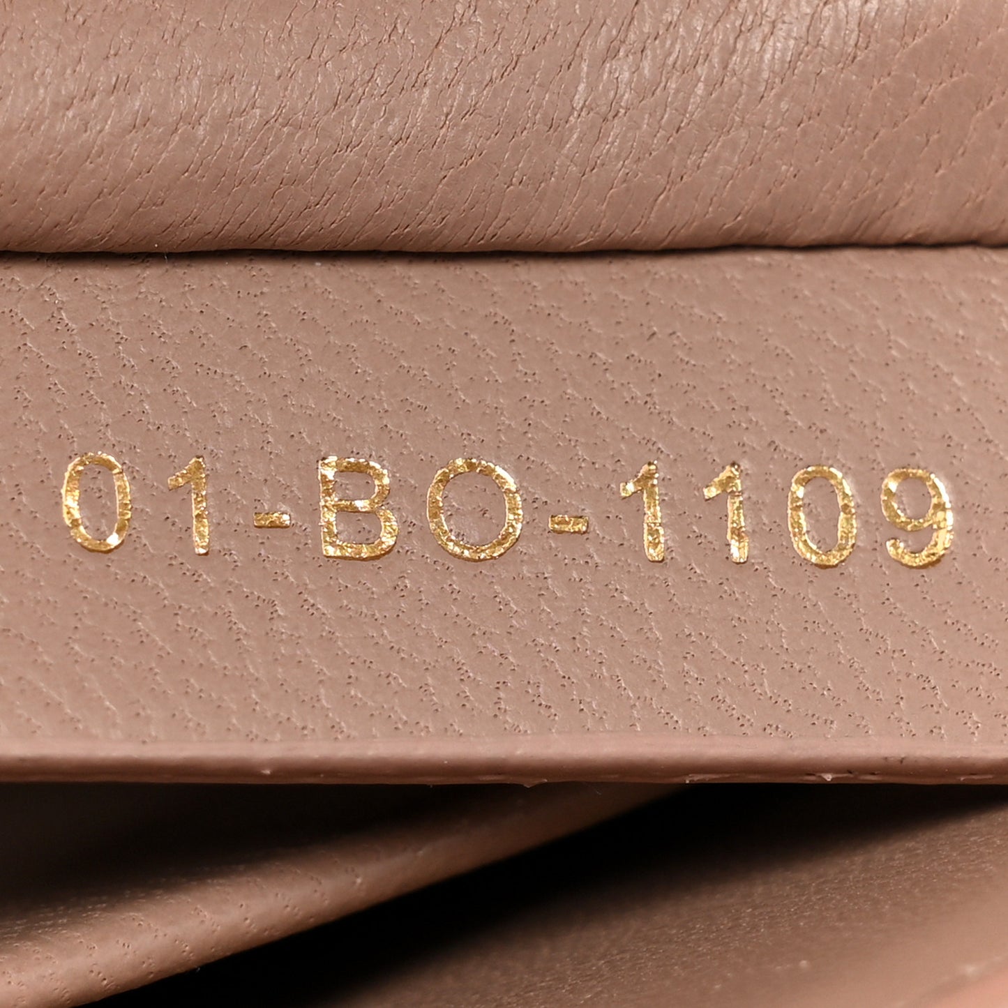 Grained Calfskin 30 Montaigne Chain Flap Bag Blush