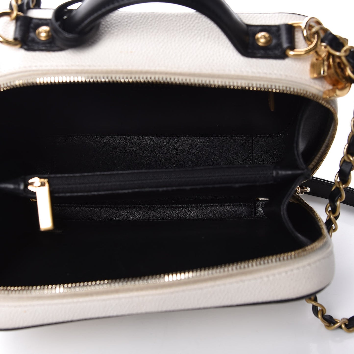 Caviar Quilted Medium CC Filigree Vanity Case White Black