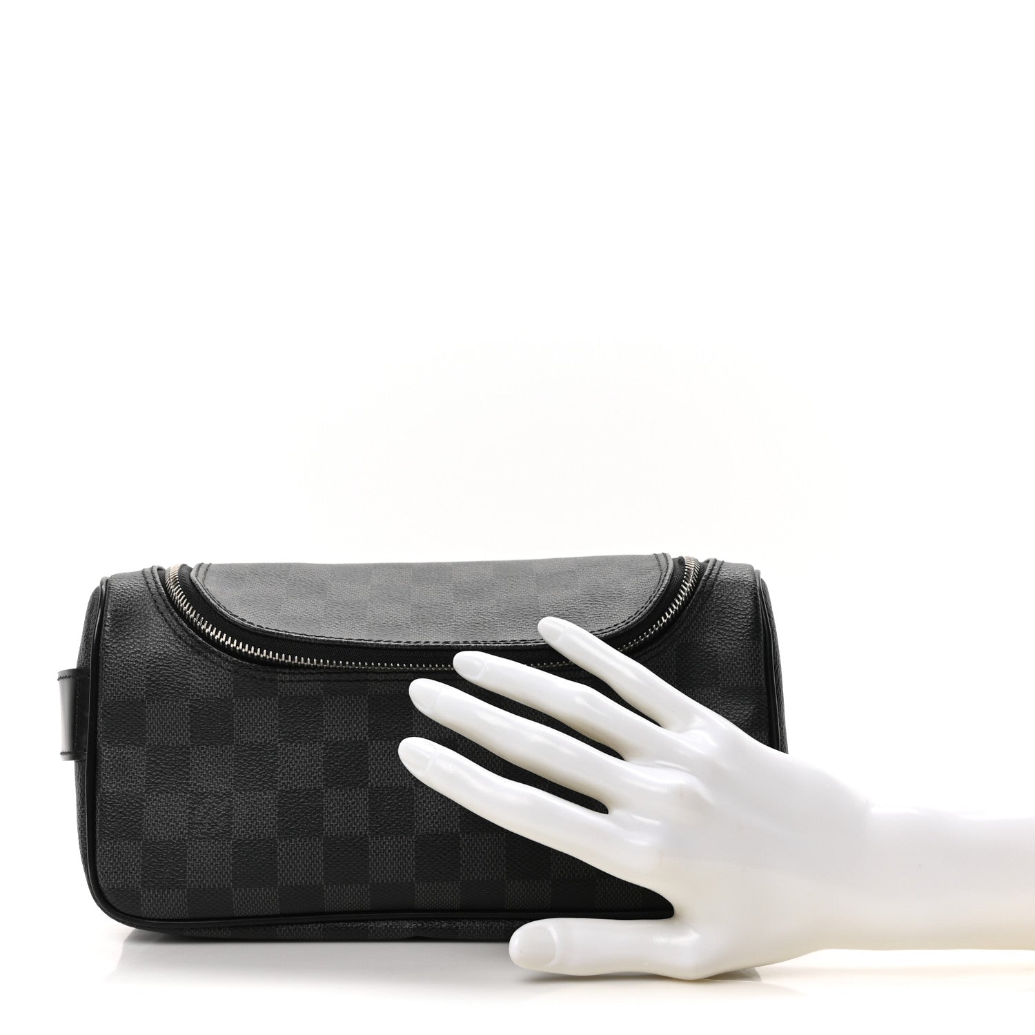Louis Vuitton Damier Graphite Toiletry Pouch 2 of 9