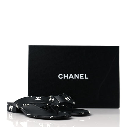 Chanel Lambskin Printed CC Thong Sandals 38.5 Black White 9 of 9