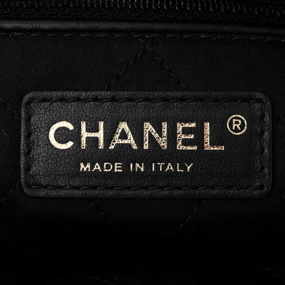 Chanel Tweed Quilted Chanel 22 Black Ecru 7 of 11