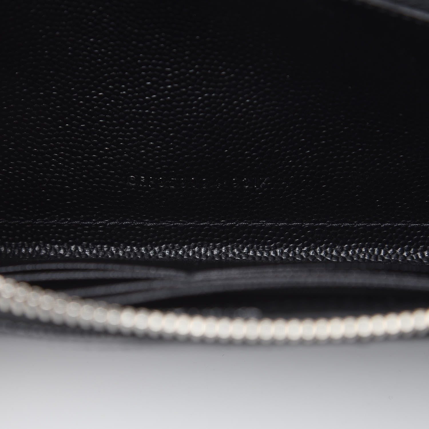 Saint Laurent Grain De Poudre Matelasse Chevron Monogram Zip Around Wallet Black 7 of 8