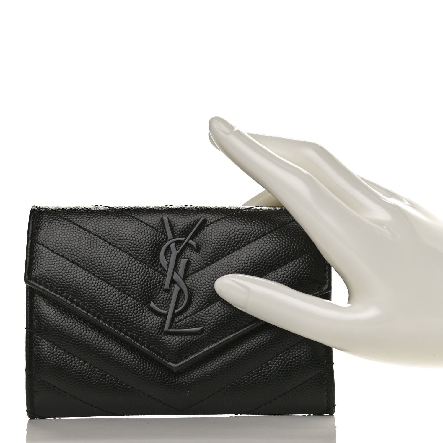 Saint Laurent Grain De Poudre Matelasse Chevron Small Monochrome Monogram Envelope Wallet Black 2 of 11