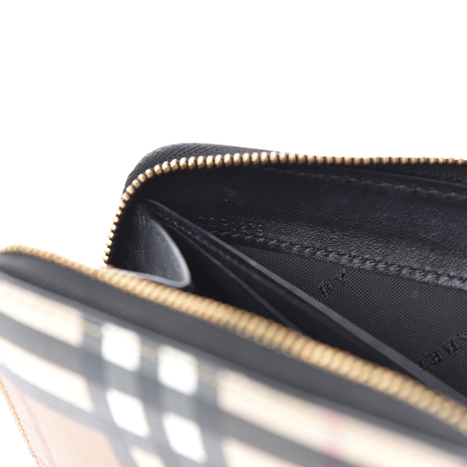Burberry Vintage Check Elmore Zip Around Wallet Black 10 of 10