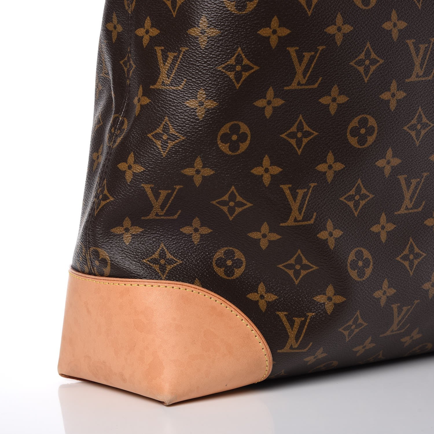 Louis Vuitton Monogram Berri MM 11 of 16