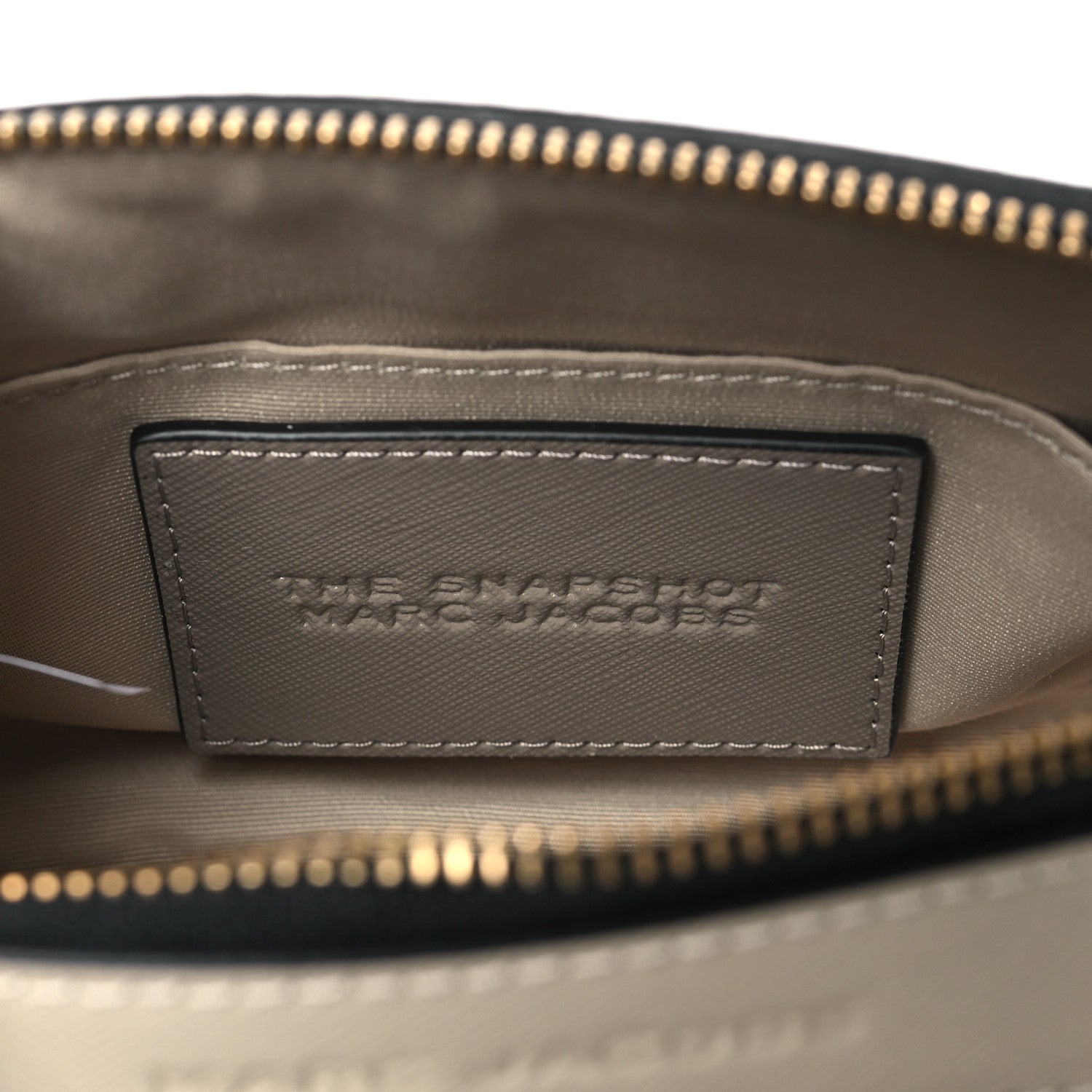 Marc Jacobs Saffiano Small Snapshot Camera Bag French Grey 7 of 10