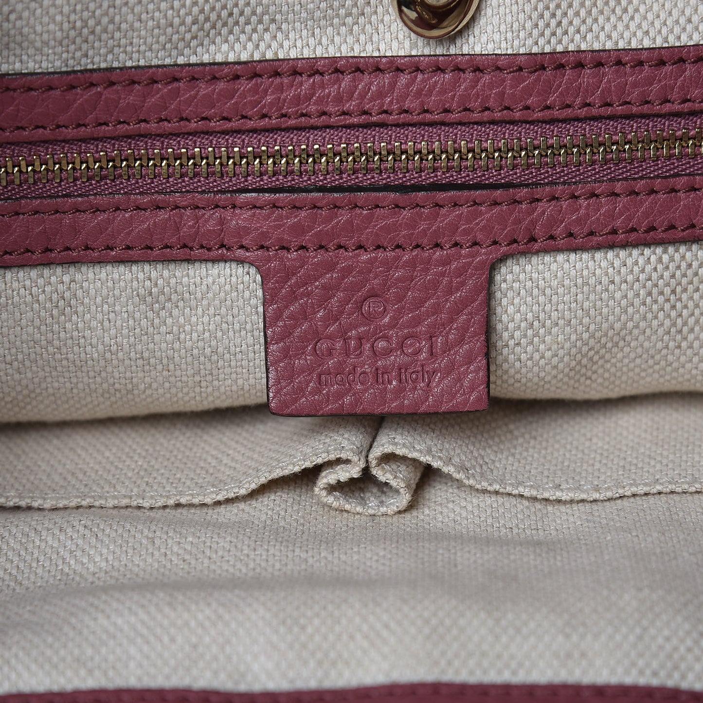 Pebbled Calfskin Medium Soho Chain Shoulder Bag Peonia Flower