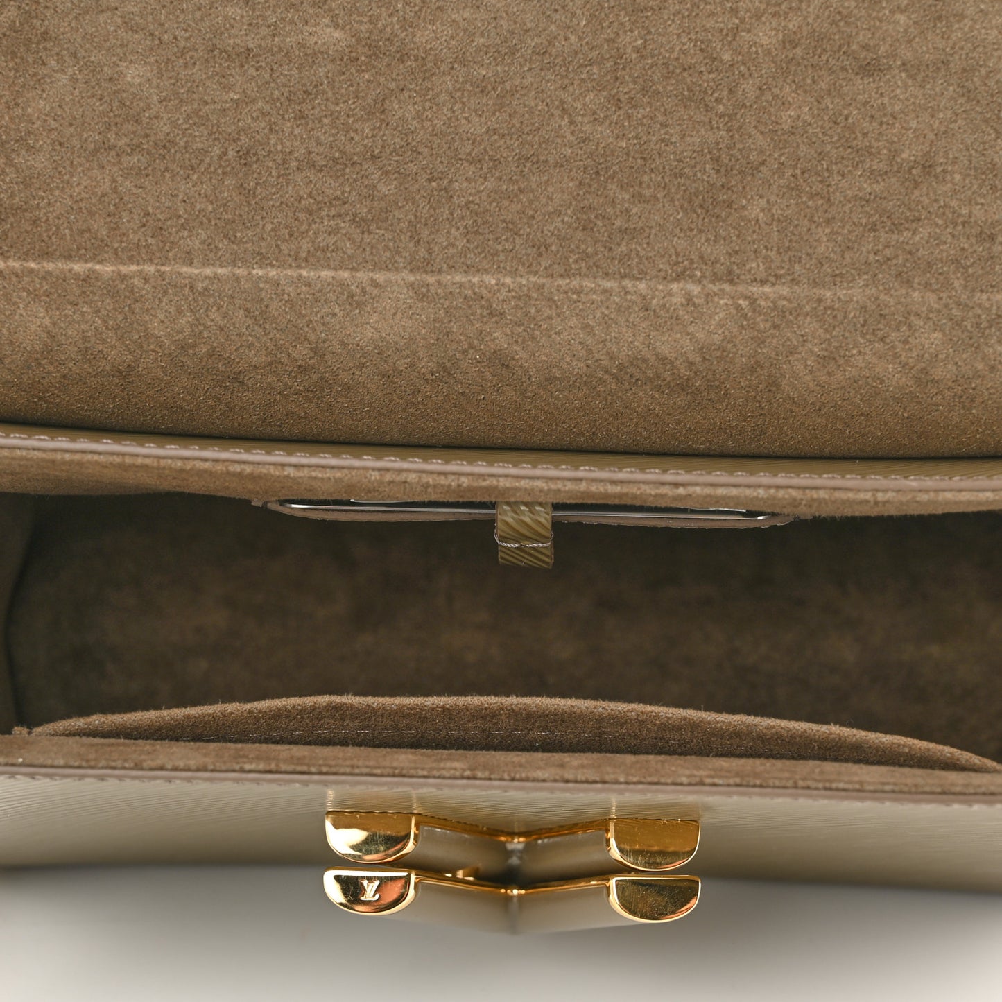 Epi Twist Shoulder Bag MM Smokey Brown