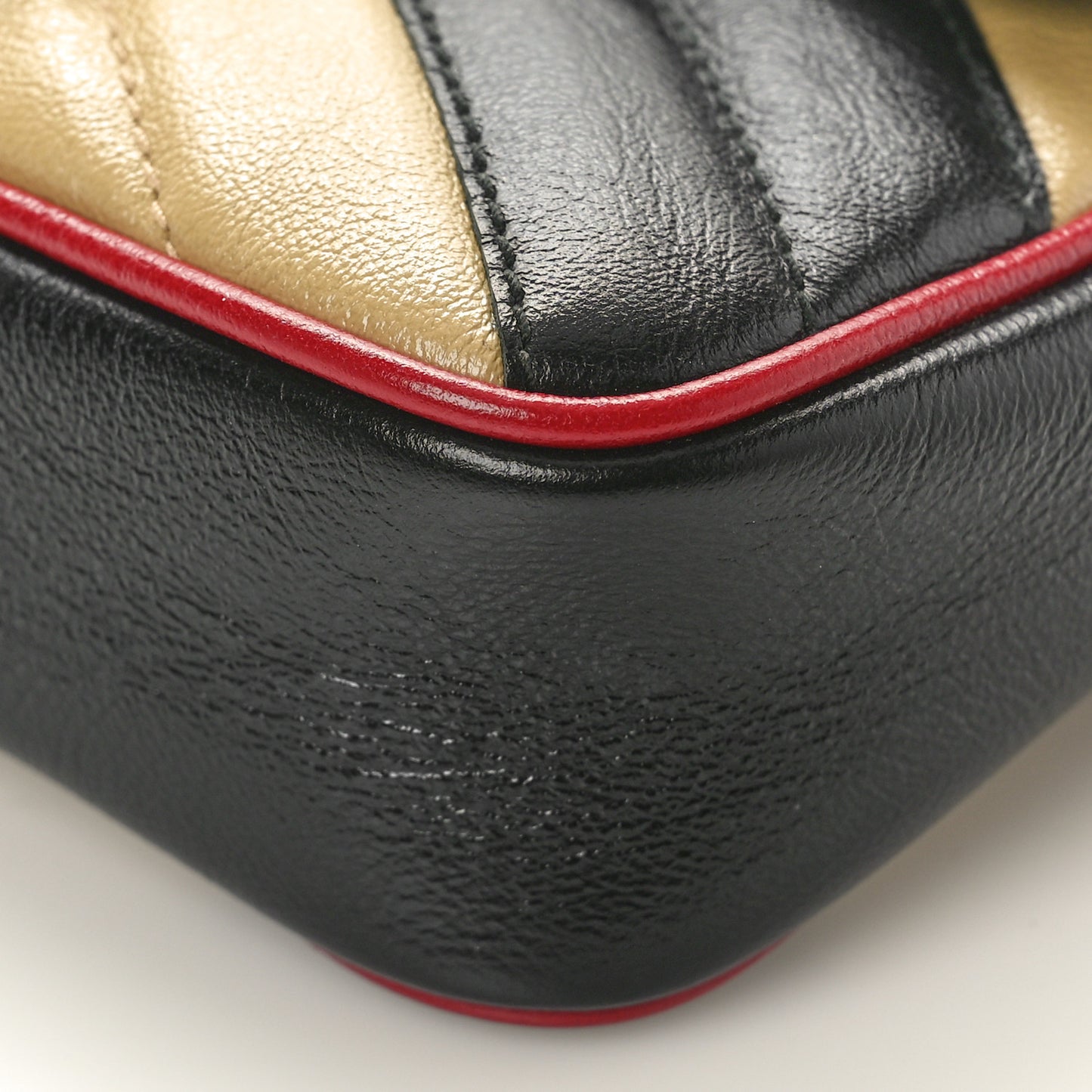Vintage Effect Calfskin Matelasse Diagonal Striped Super Mini Torchon GG Marmont Shoulder Bag Black Beige