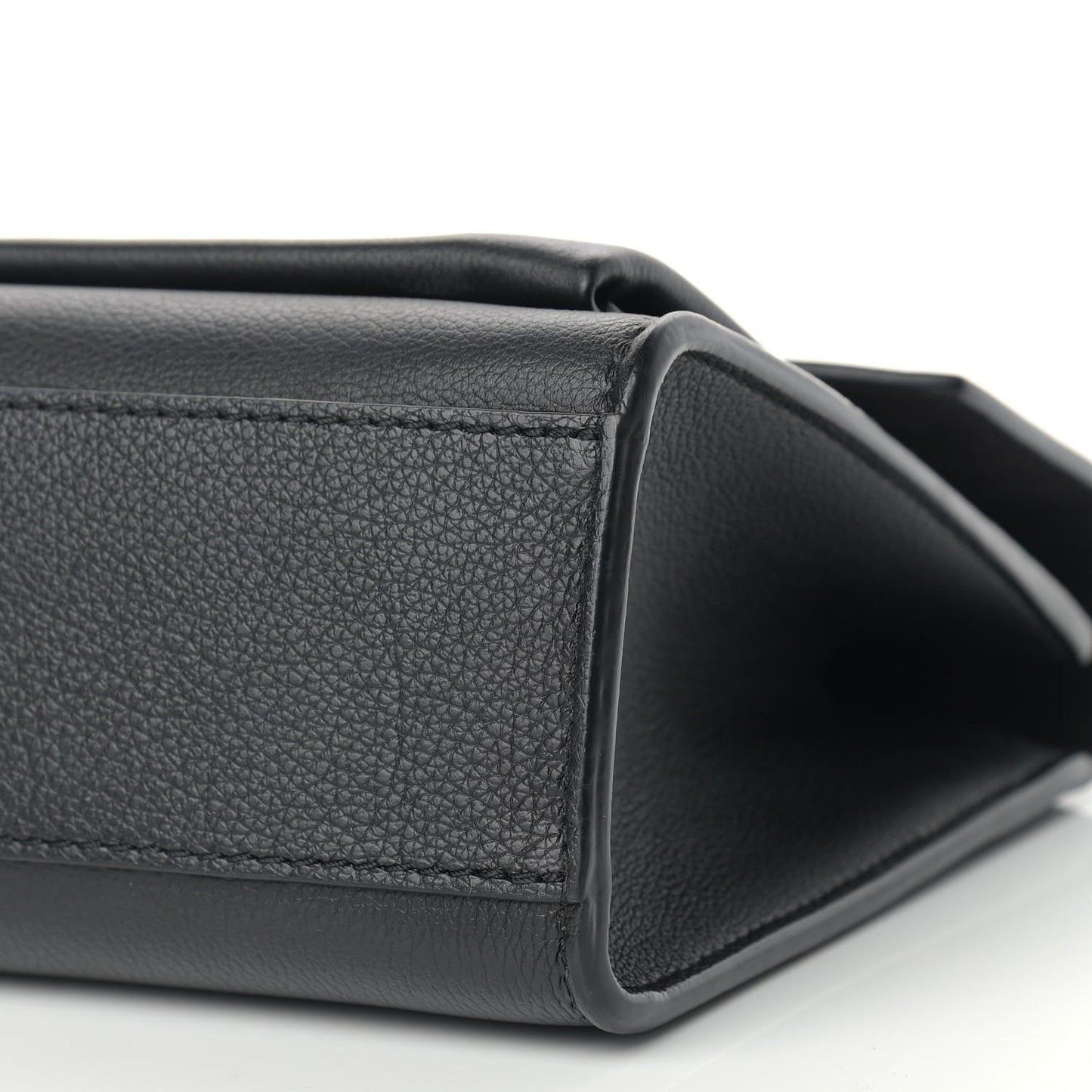 Soft Calfskin Mylockme Chain Bag BB Black