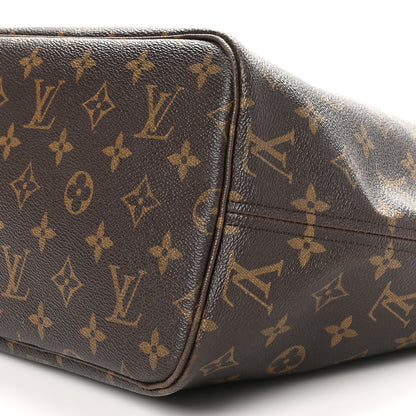 Louis Vuitton Monogram Neverfull MM 10 of 11