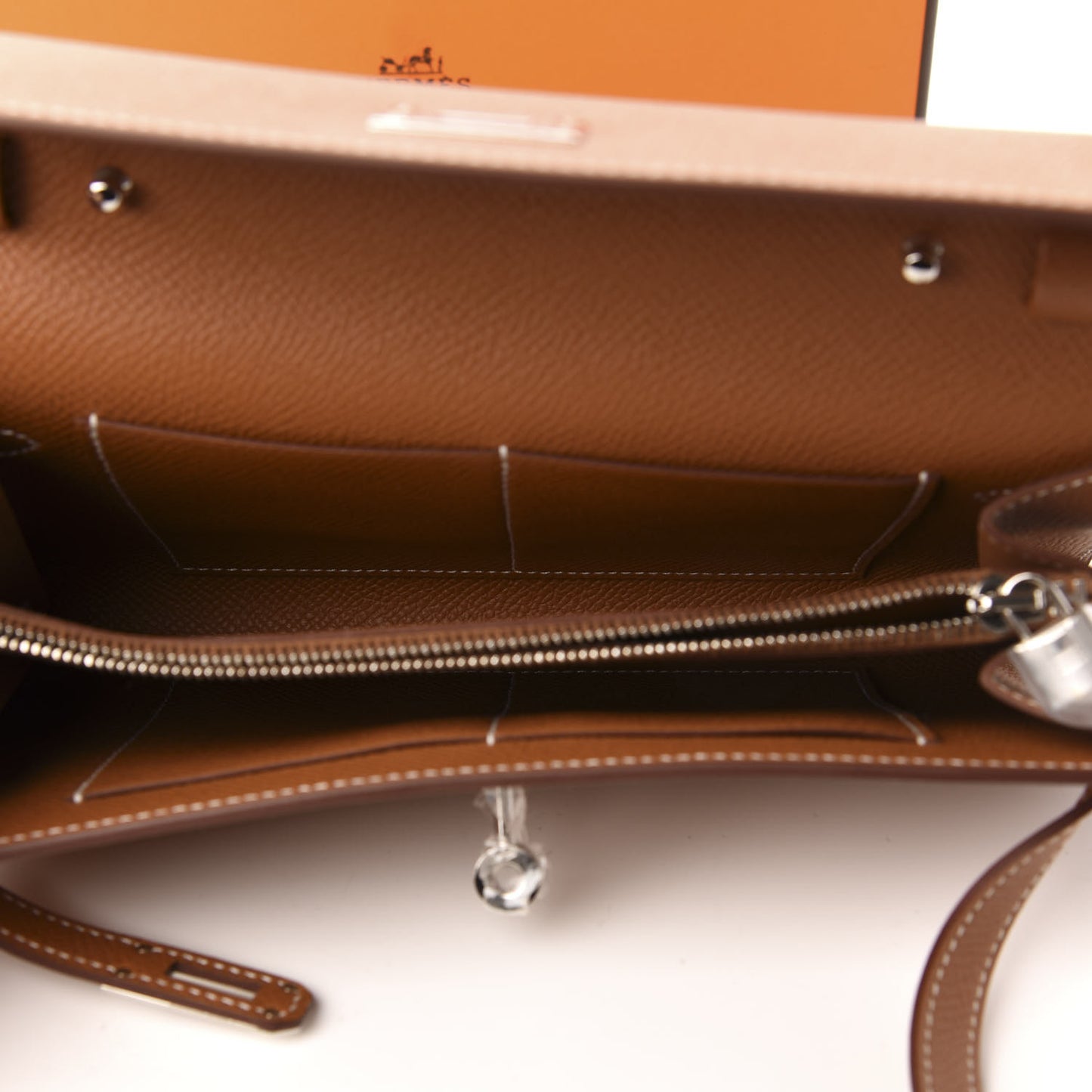 Epsom Kelly Wallet To Go Gold