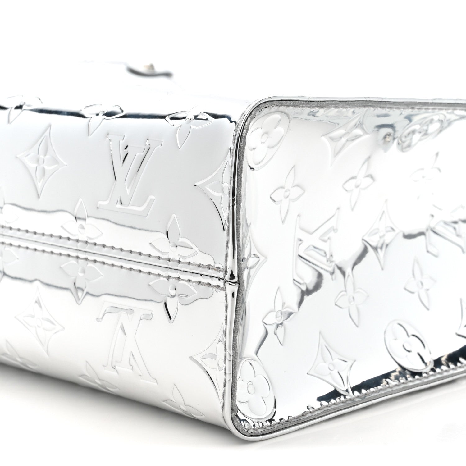 Louis Vuitton Monogram Miroir Onthego PM Silver 10 of 11