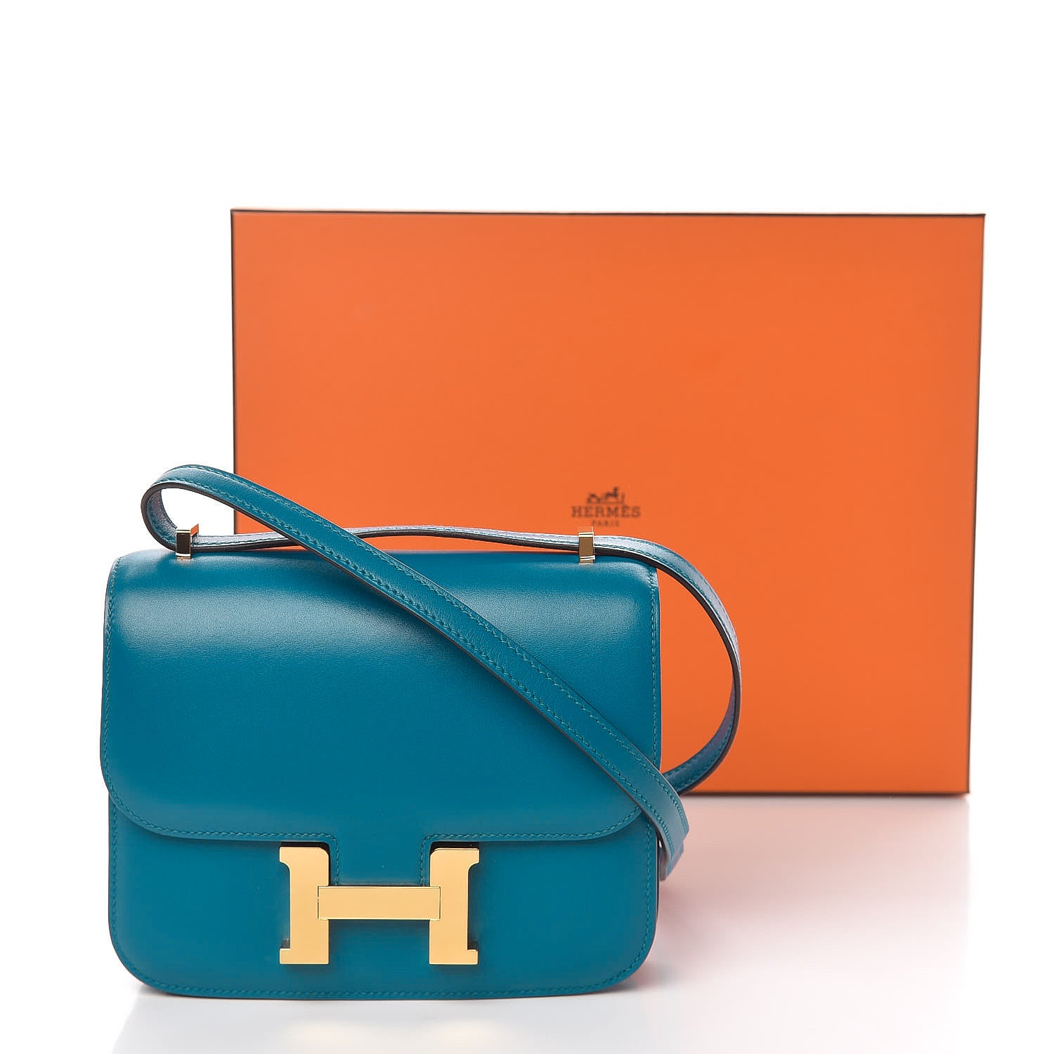 Hermes Tadelakt Constance 18 Bleu Izmir 21 of 21