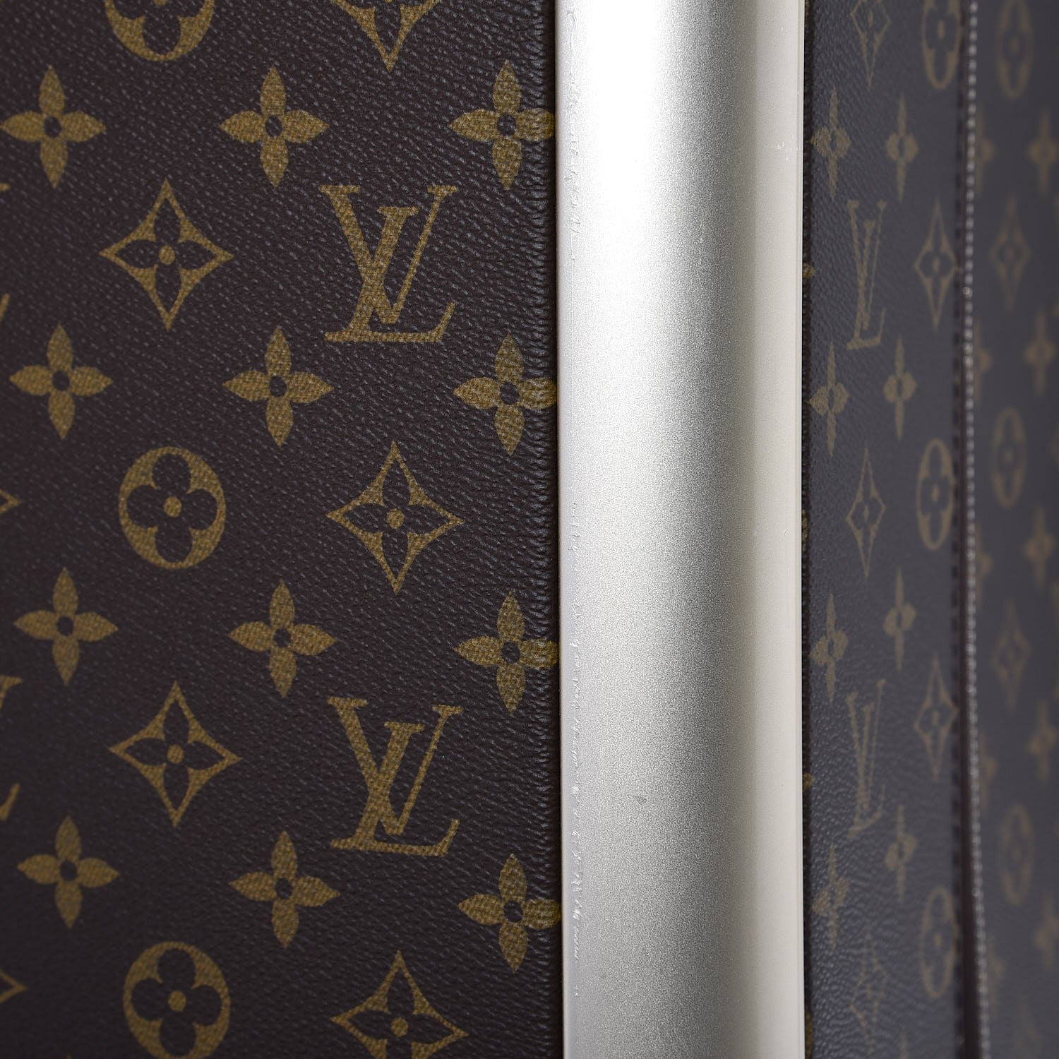 Louis Vuitton Monogram Horizon 70 16 of 19