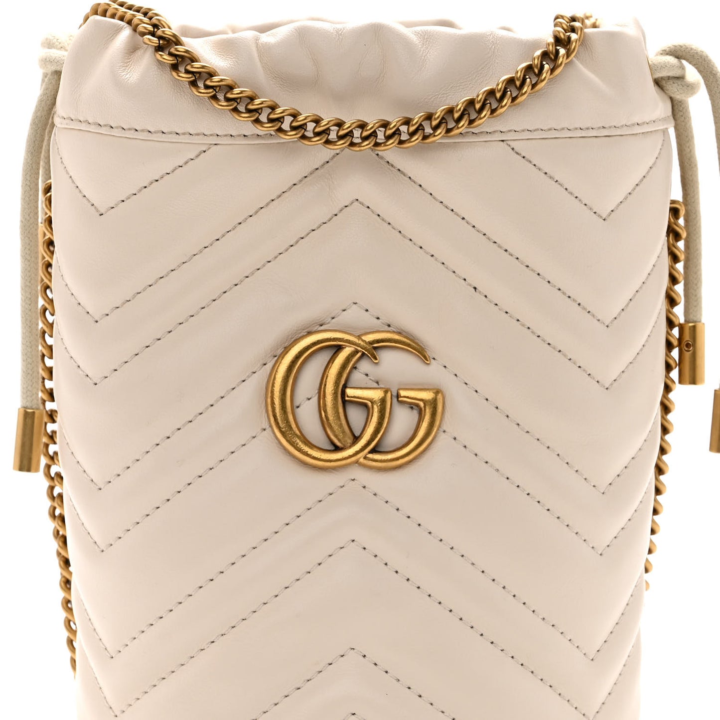 Calfskin Matelasse Mini GG Marmont 2.0 Bucket Bag White