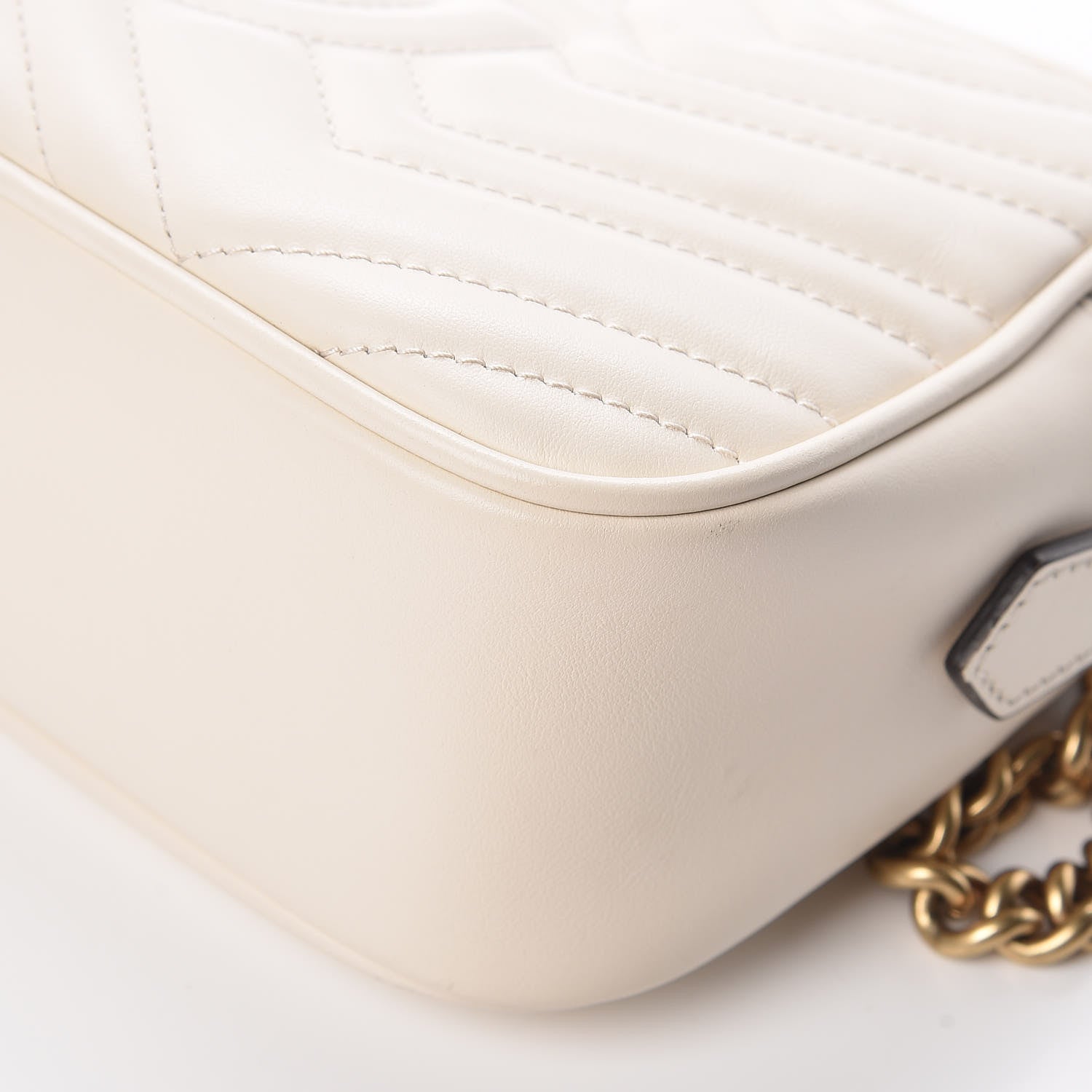 Gucci Calfskin Matelasse Small GG Marmont Chain Shoulder Bag White 14 of 14